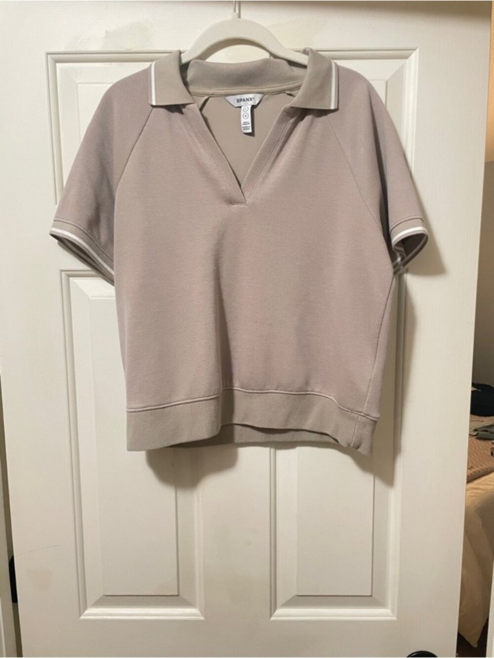 top size large - Picture 1 of 2